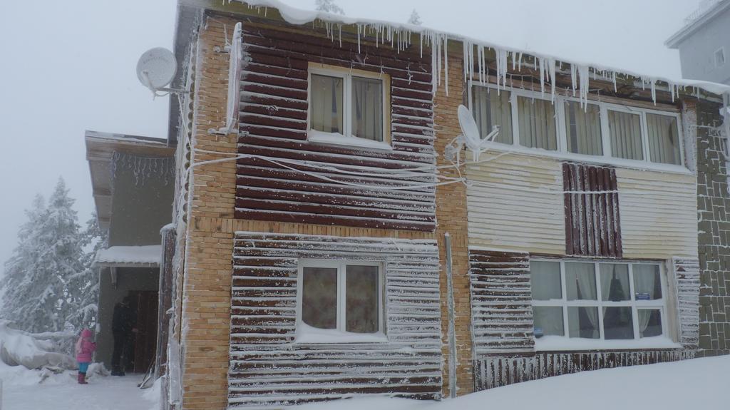 Cabana Telescaun Hotel Petrozsény Kültér fotó